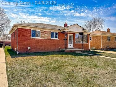 20848 Walton Street, St. Clair Shores, MI 48081