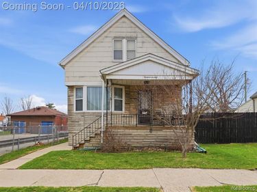 1970 Edwin Street, Hamtramck, MI 48212