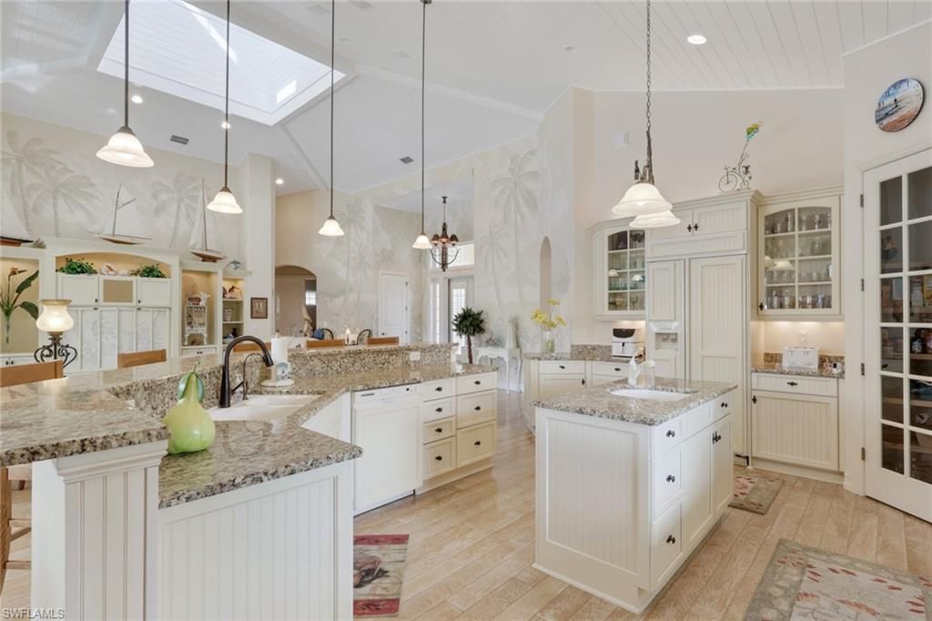 1510 Chesapeake Ave, Naples, FL 34102 Photo