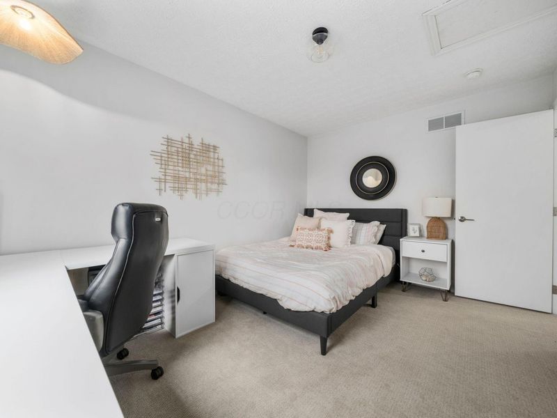 7555 Dover Ridge Court, Blacklick, OH 43004 Photo 25