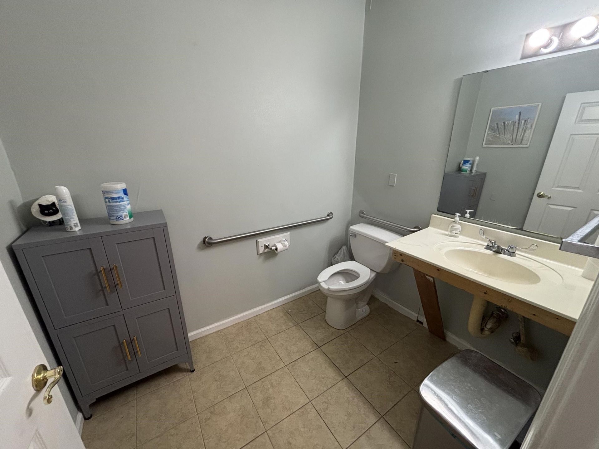 2102 Cromley Circle Photo 10