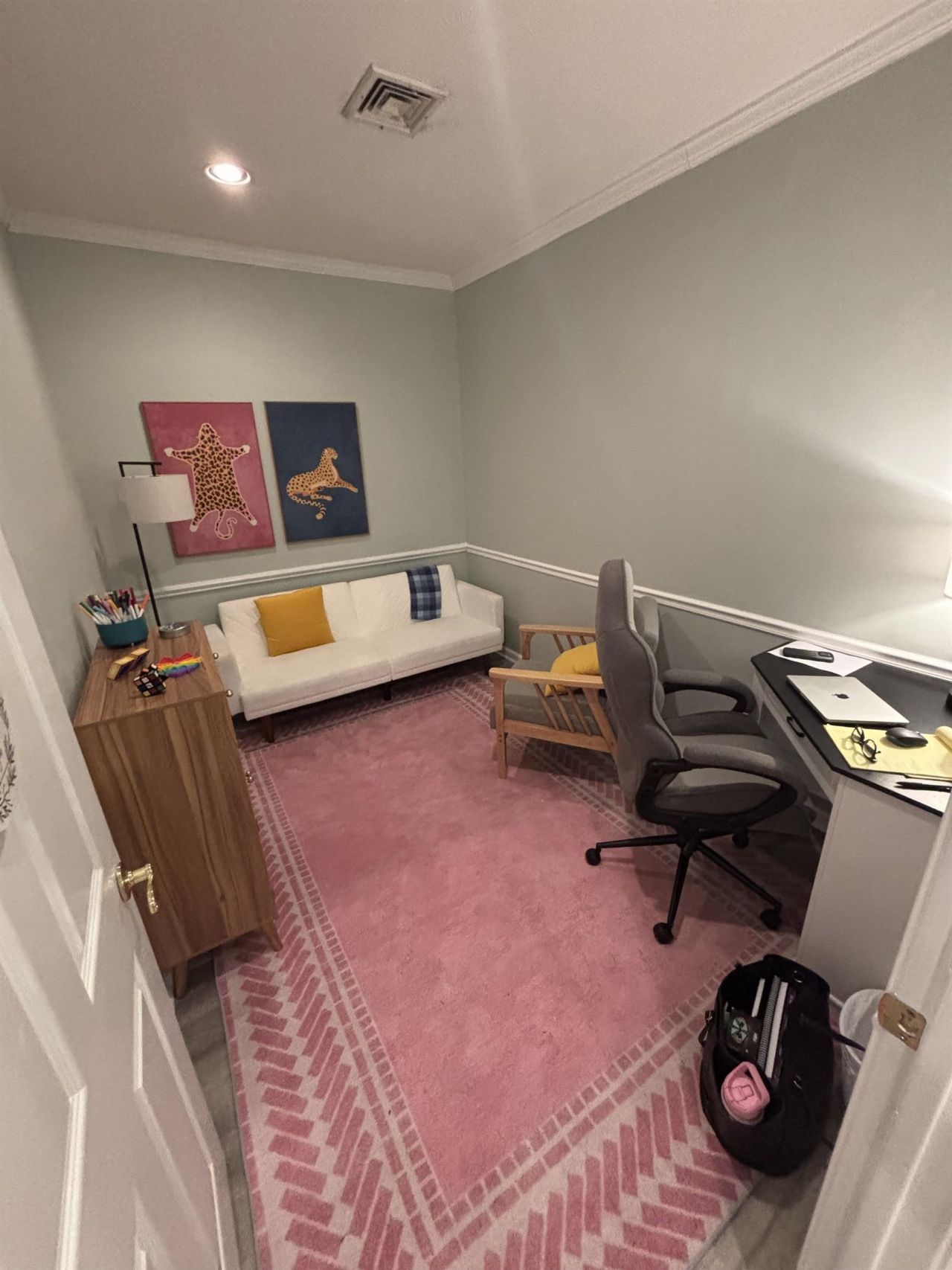 2102 Cromley Circle Photo 17