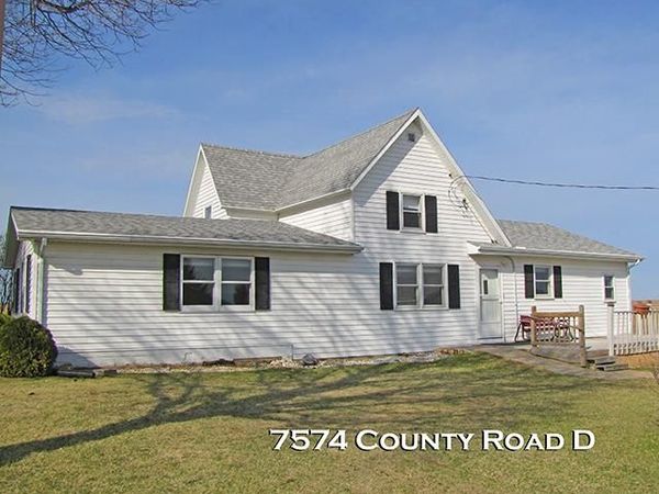 7574 County Road D Road, Platteville, WI 53818