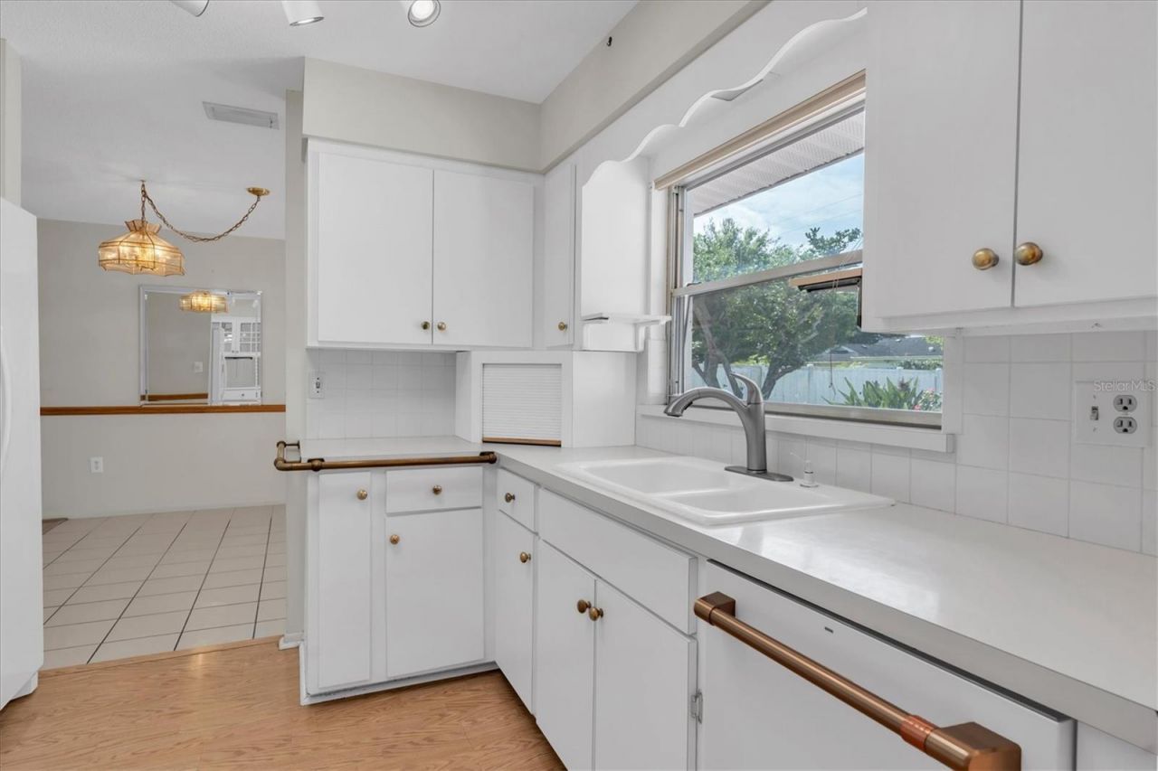 5511 10th Avenue Drive W, Bradenton, FL 34209 Photo