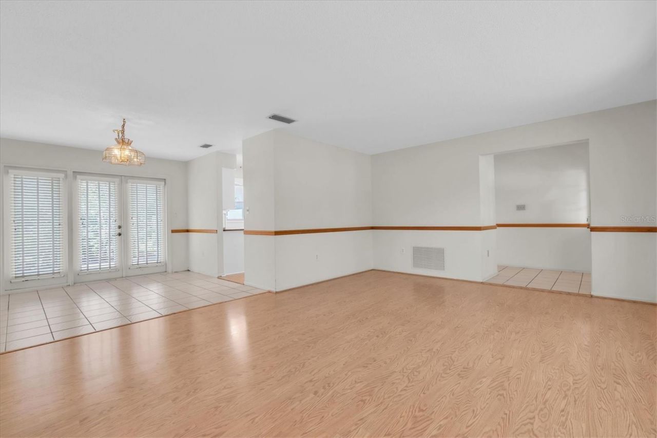 5511 10th Avenue Drive W, Bradenton, FL 34209 Photo