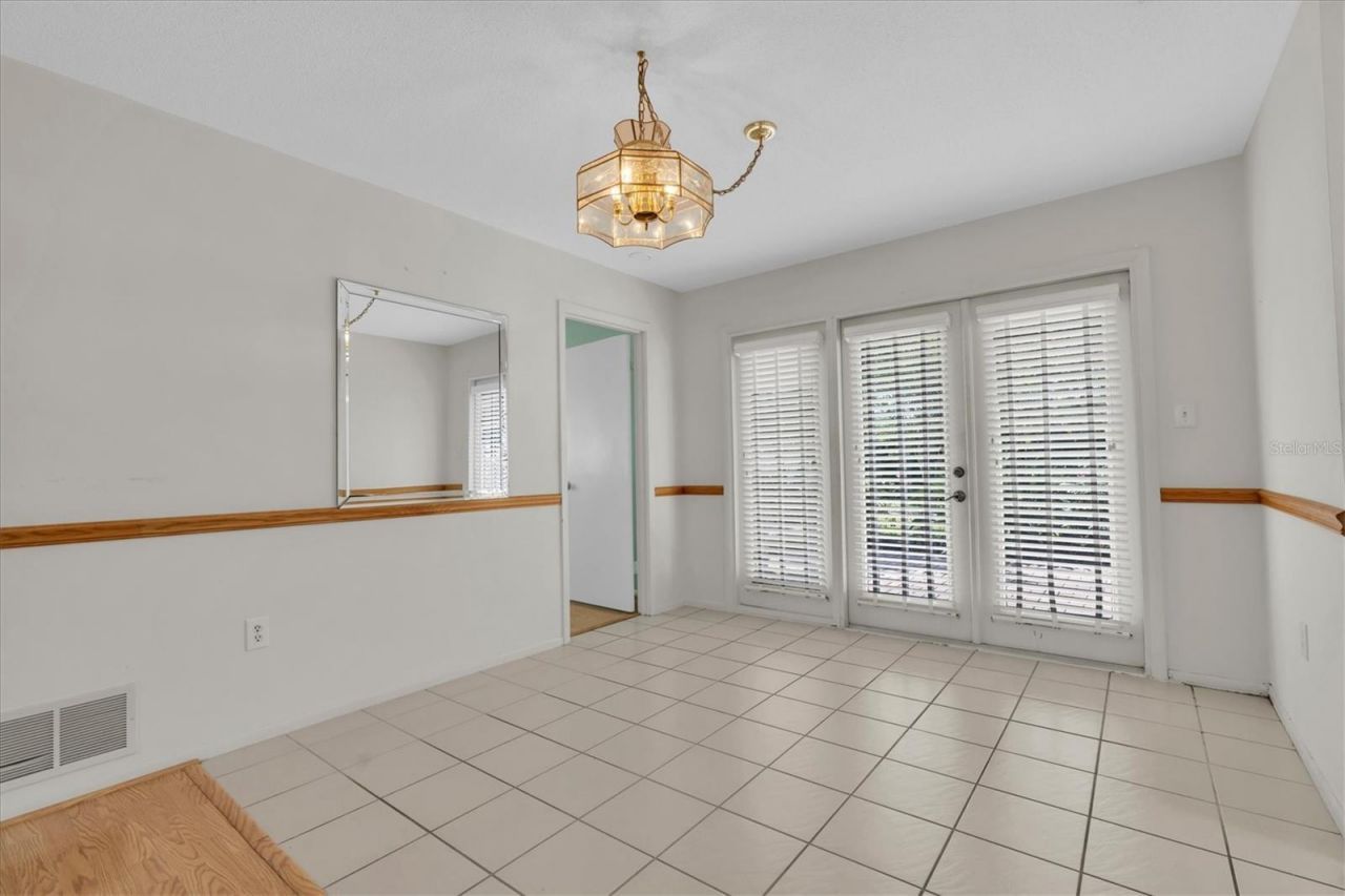 5511 10th Avenue Drive W, Bradenton, FL 34209 Photo