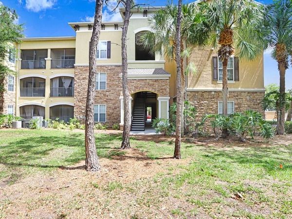 2407 COURTNEY MEADOWS COURT, Unit 303, TAMPA, FL 33619