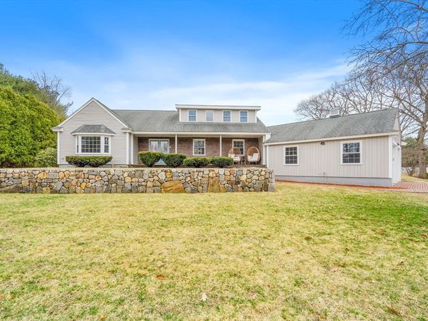 8 Crescent St., Tewksbury, MA 01876