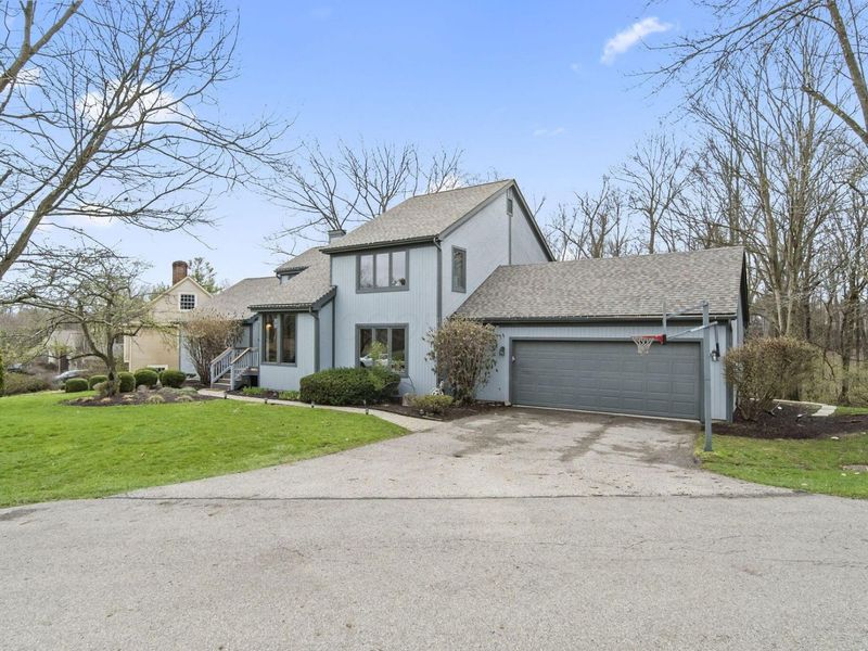 8589 Crail Court, Dublin, OH 43017 Photo 3