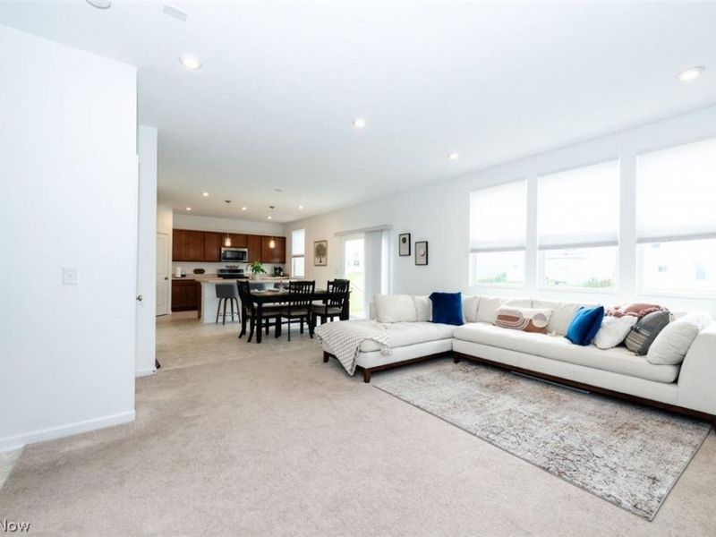 23633 Rebecca Lane, Columbia Station, OH 44028 Photo 12