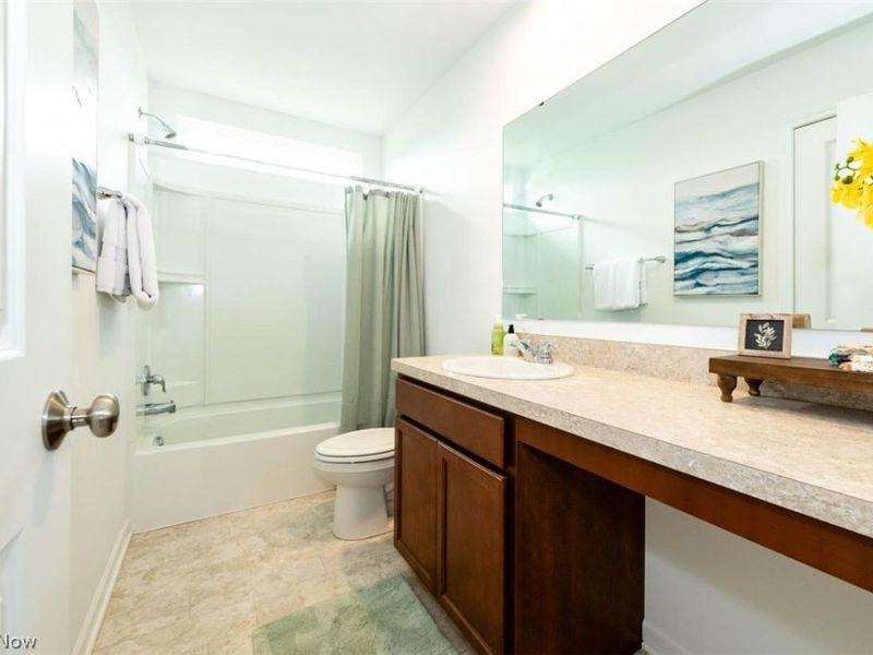 23633 Rebecca Lane, Columbia Station, OH 44028 Photo 14