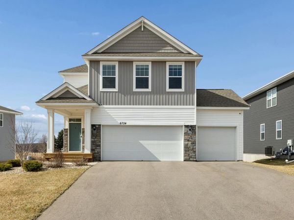 6724 Pine Arbor Boulevard S, Cottage Grove, MN 55016