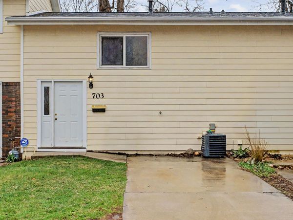 703 Meadow Place, Ames, IA 50010