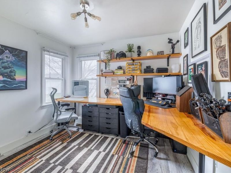 7907 Renwood Drive, Parma, OH 44129 Photo 12