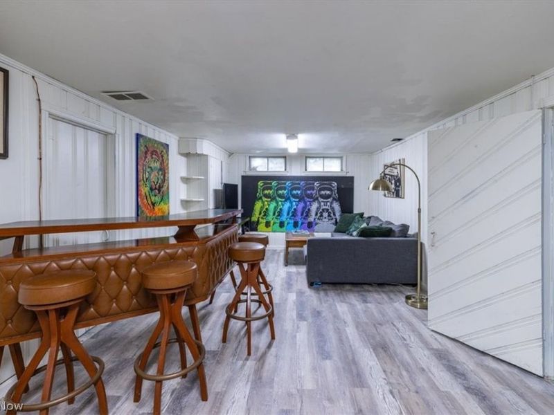 7907 Renwood Drive, Parma, OH 44129 Photo 17