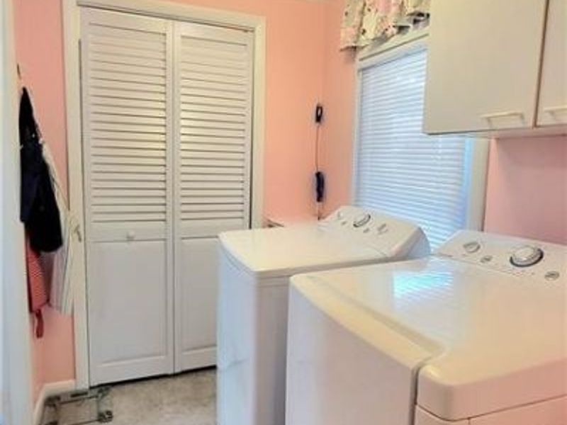 500 Applegate Drive, Beverly, OH 45715 Photo 13