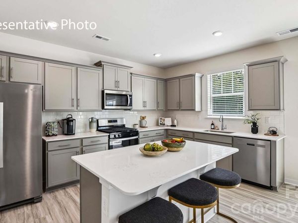 555 Blackpool Court, Monroe, NC 28112