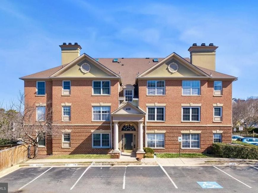 408 Ridgepoint Place, Unit 408-38, Gaithersburg, MD 20878 Main Photo