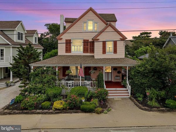 109 CENTRE STREET, BEACH HAVEN, NJ 08008