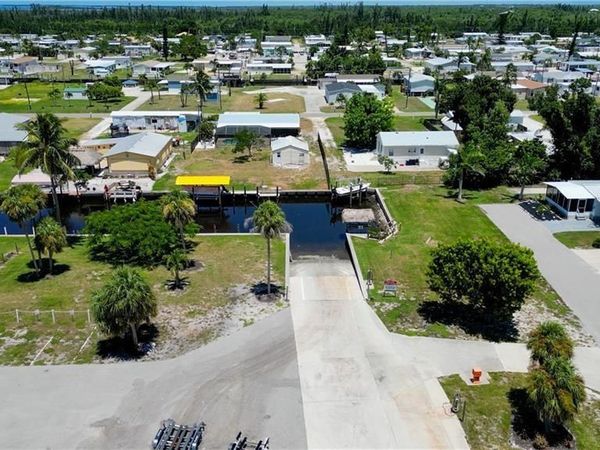 7144 Ladyfish DR, ST. JAMES CITY, FL 33956