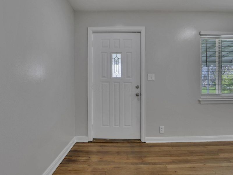 1227 E North Broadway Street, Columbus, OH 43224 Photo 15