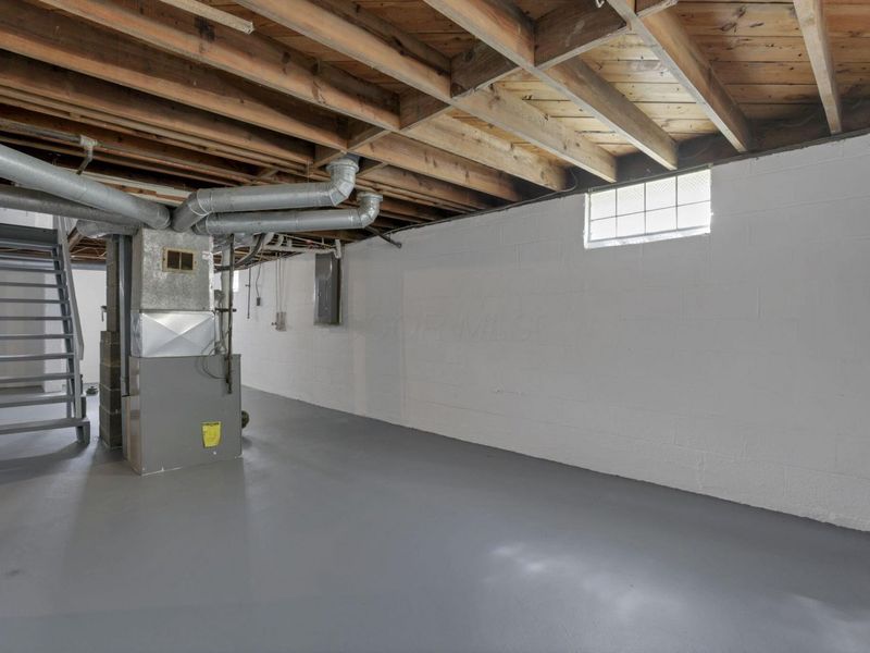 1227 E North Broadway Street, Columbus, OH 43224 Photo 28