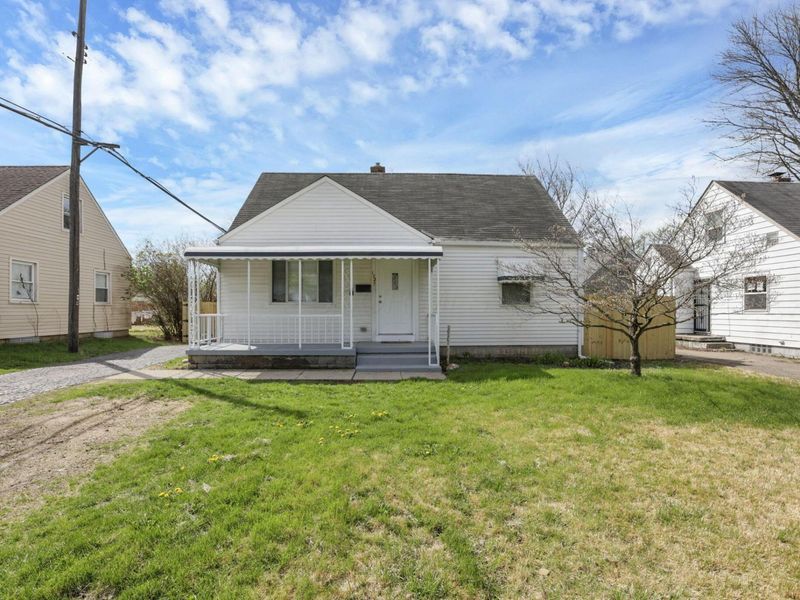 1227 E North Broadway Street, Columbus, OH 43224 Photo 3