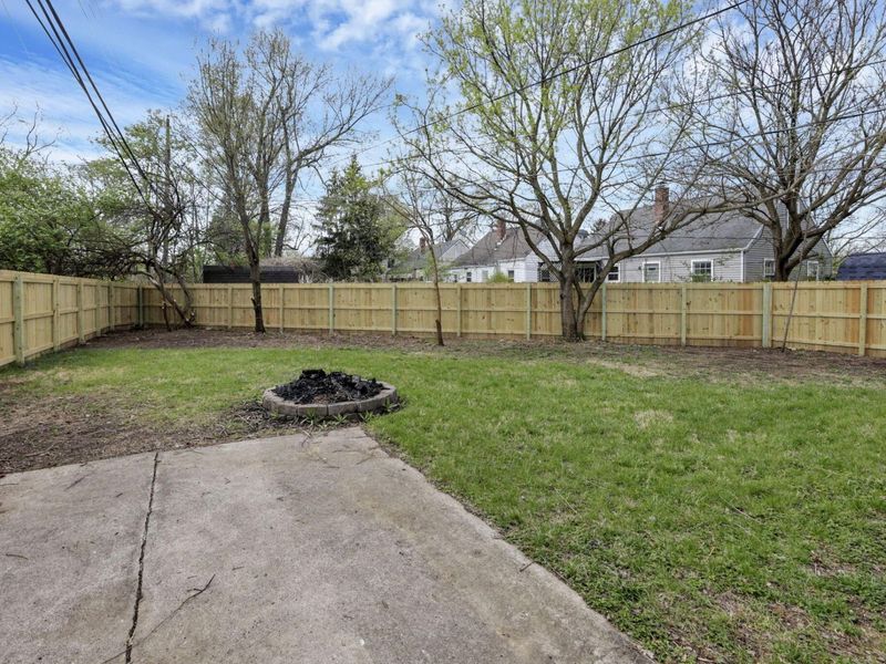 1227 E North Broadway Street, Columbus, OH 43224 Photo 33