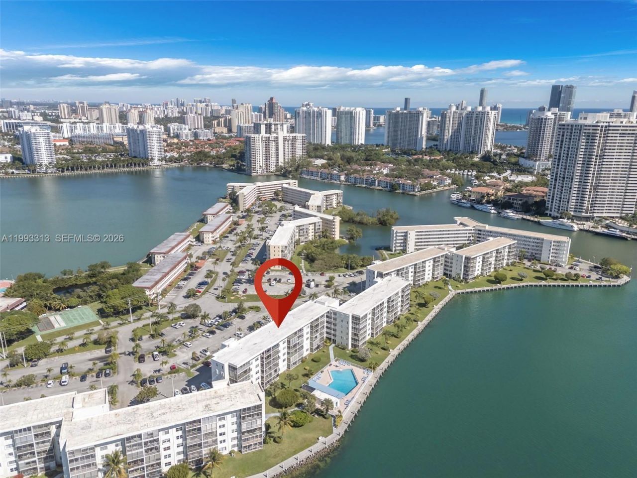 3010 Marcos Dr, Unit R308, Aventura, FL 33160 Photo