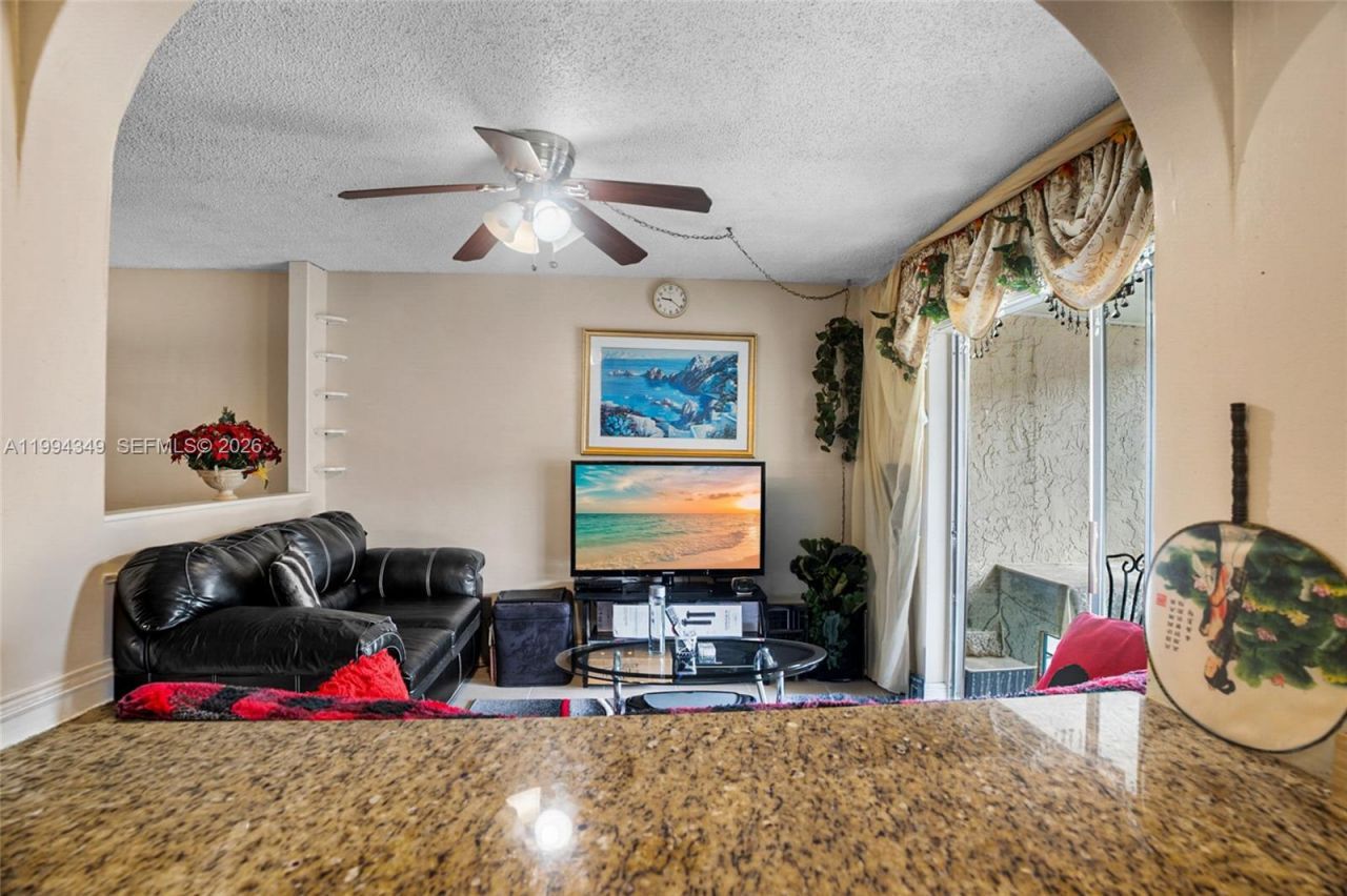 1625 NW 80th Ave , Unit D, Margate, FL 33063 Photo