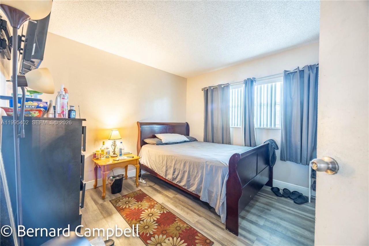 3506 NW 49th Ave, Unit 614, Lauderdale Lakes, FL 33319 Photo