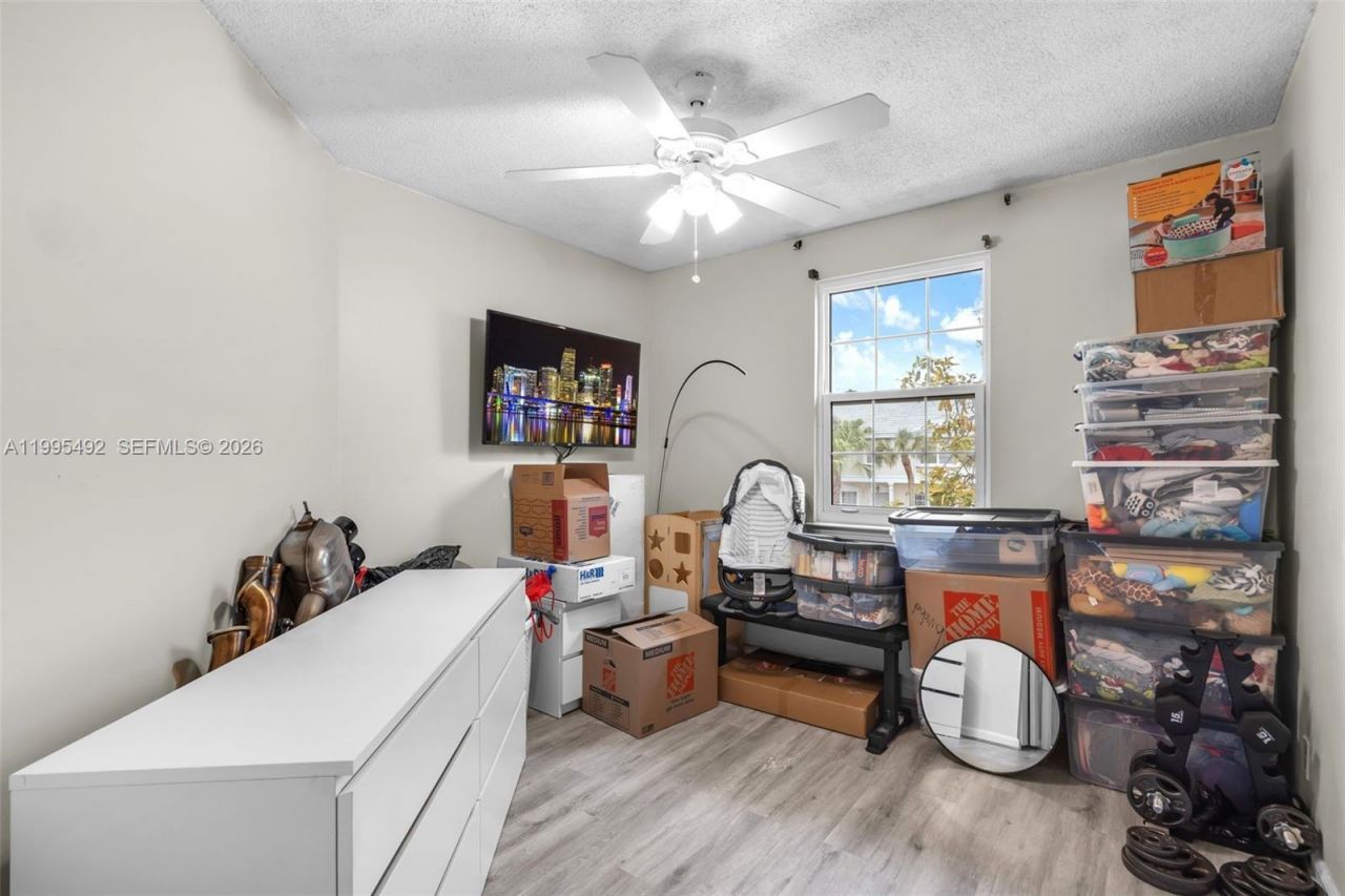 9925 NW 57th Mnr, Coral Springs, FL 33076 Photo