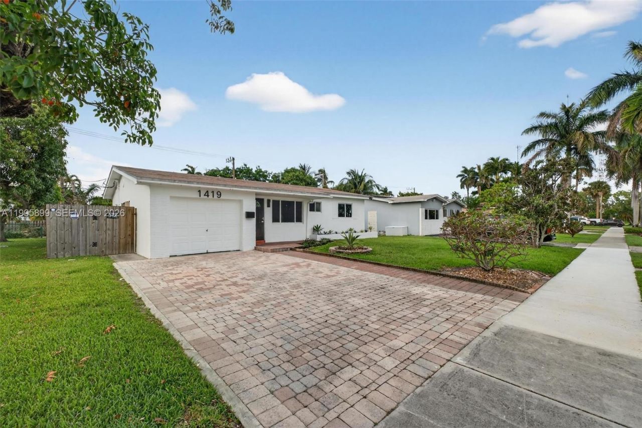 1419 Harding St , Hollywood, FL 33020 Photo