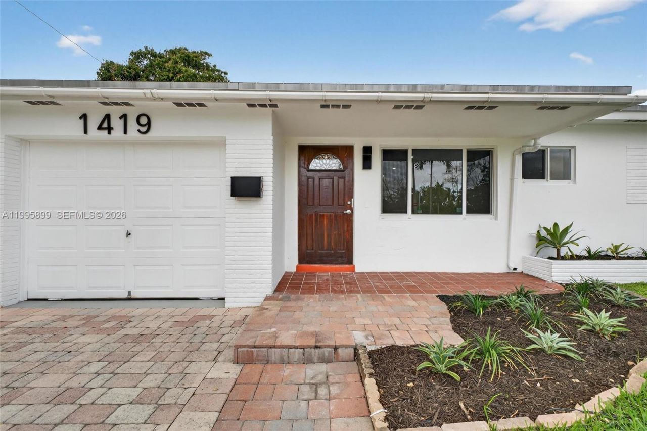 1419 Harding St , Hollywood, FL 33020 Photo