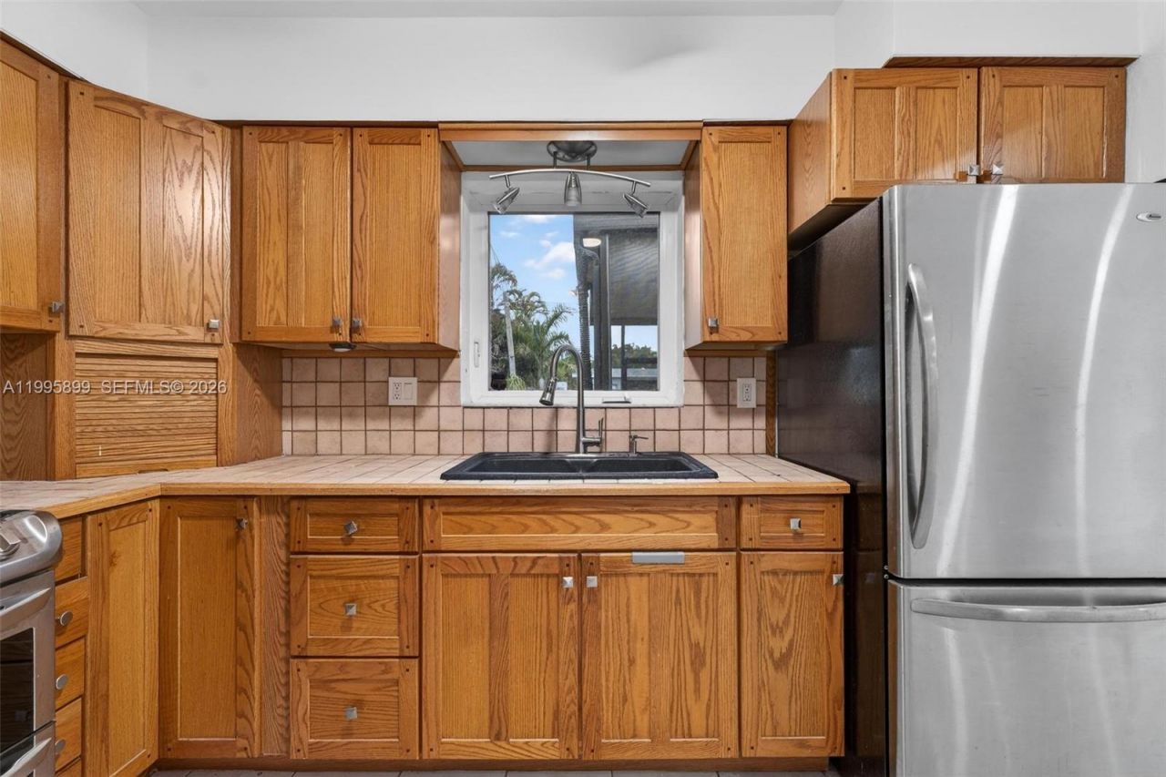 1419 Harding St , Hollywood, FL 33020 Photo