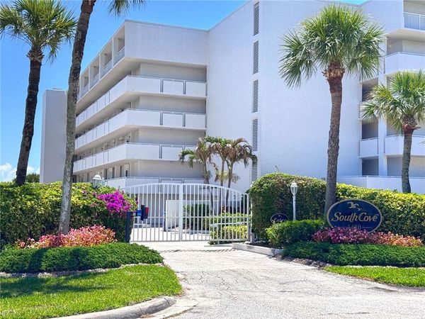1480 Ocean Drive, Unit 3H, Vero Beach, FL 32963