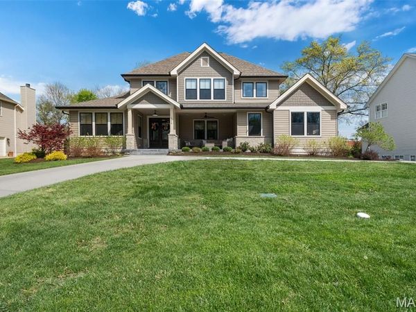 1316 Fawnvalley Drive, Des Peres, MO 63131