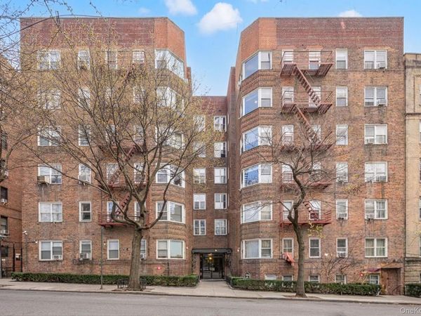 3810 Greystone Ave., Unit 507, Bronx, NY 10463