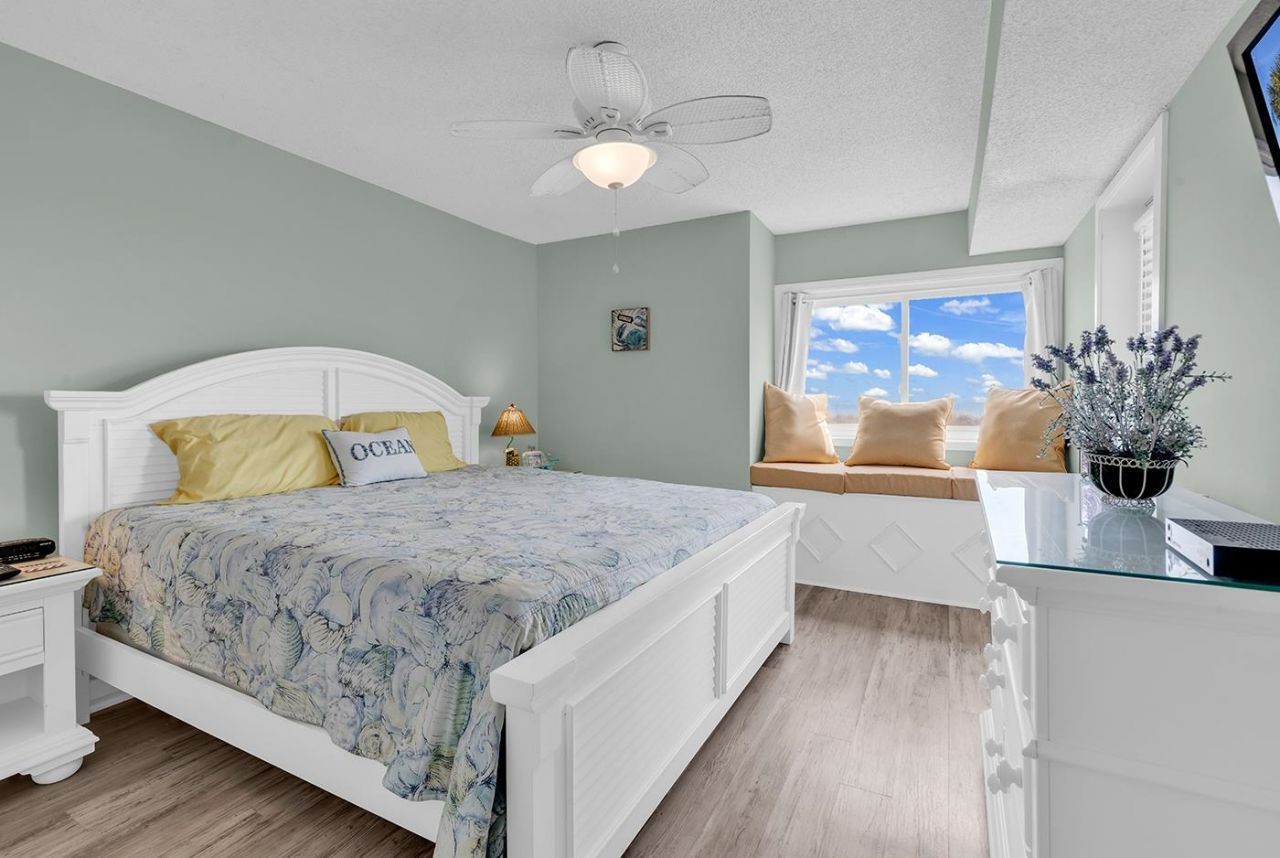 1311 S Ocean Blvd. Photo 13