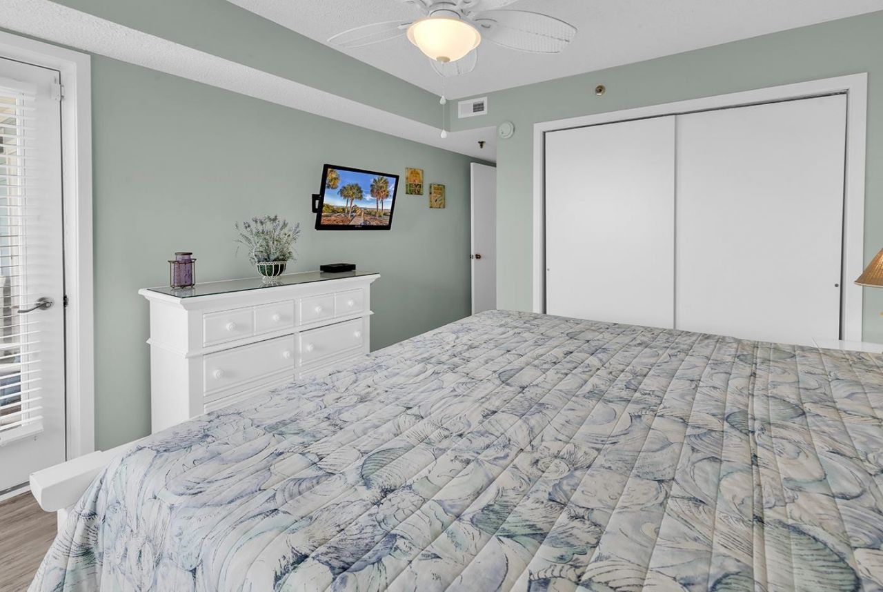 1311 S Ocean Blvd. Photo 15