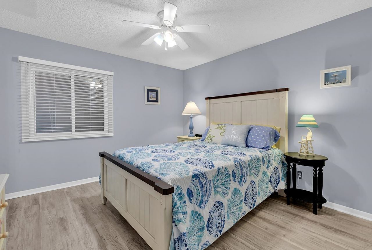 1311 S Ocean Blvd. Photo 21