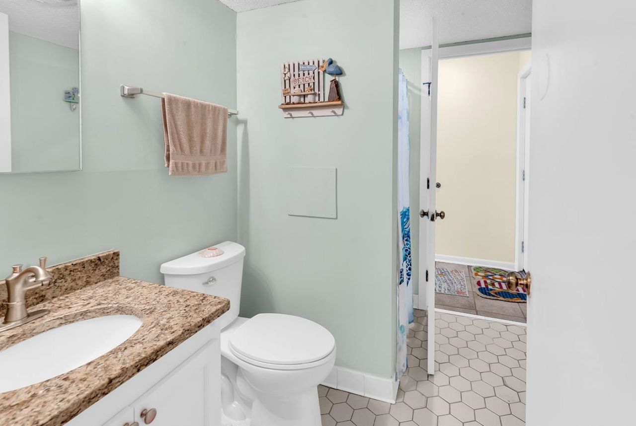 1311 S Ocean Blvd. Photo 25