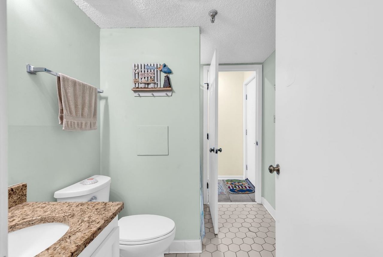 1311 S Ocean Blvd. Photo 26