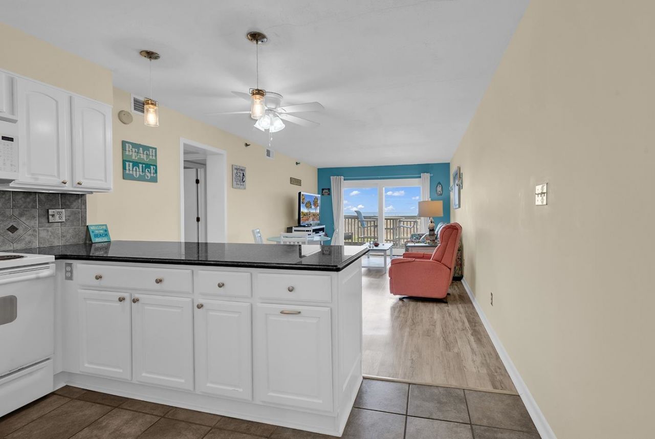 1311 S Ocean Blvd. Photo 6