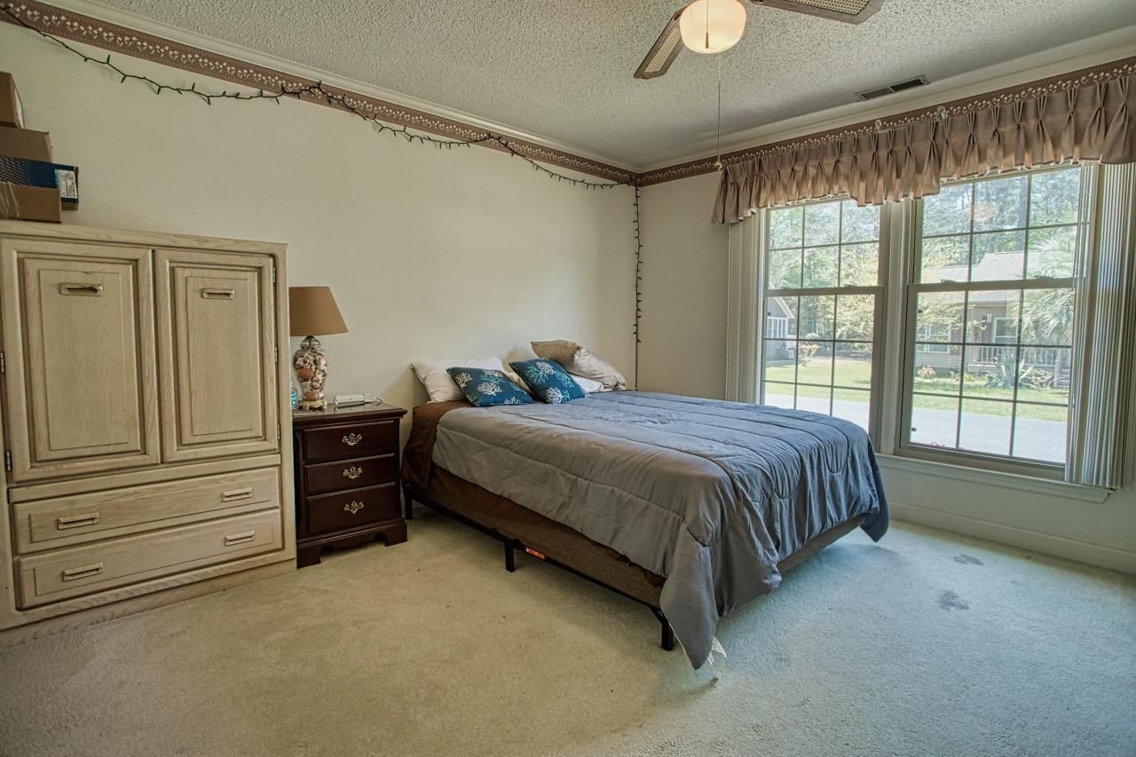 9460 Chicory Ln.  Photo 5