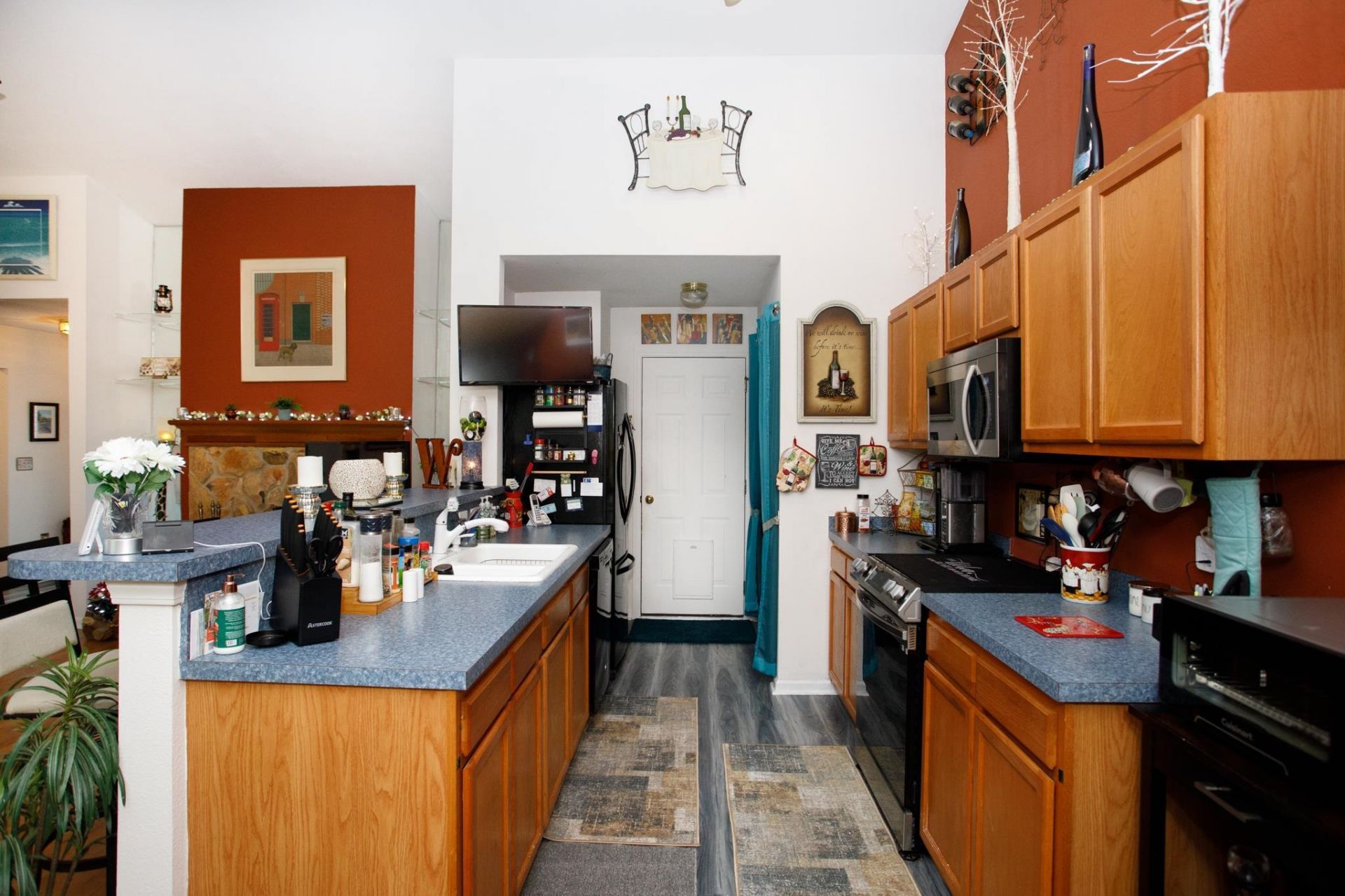 208 Mckendree Ln.  Photo 10