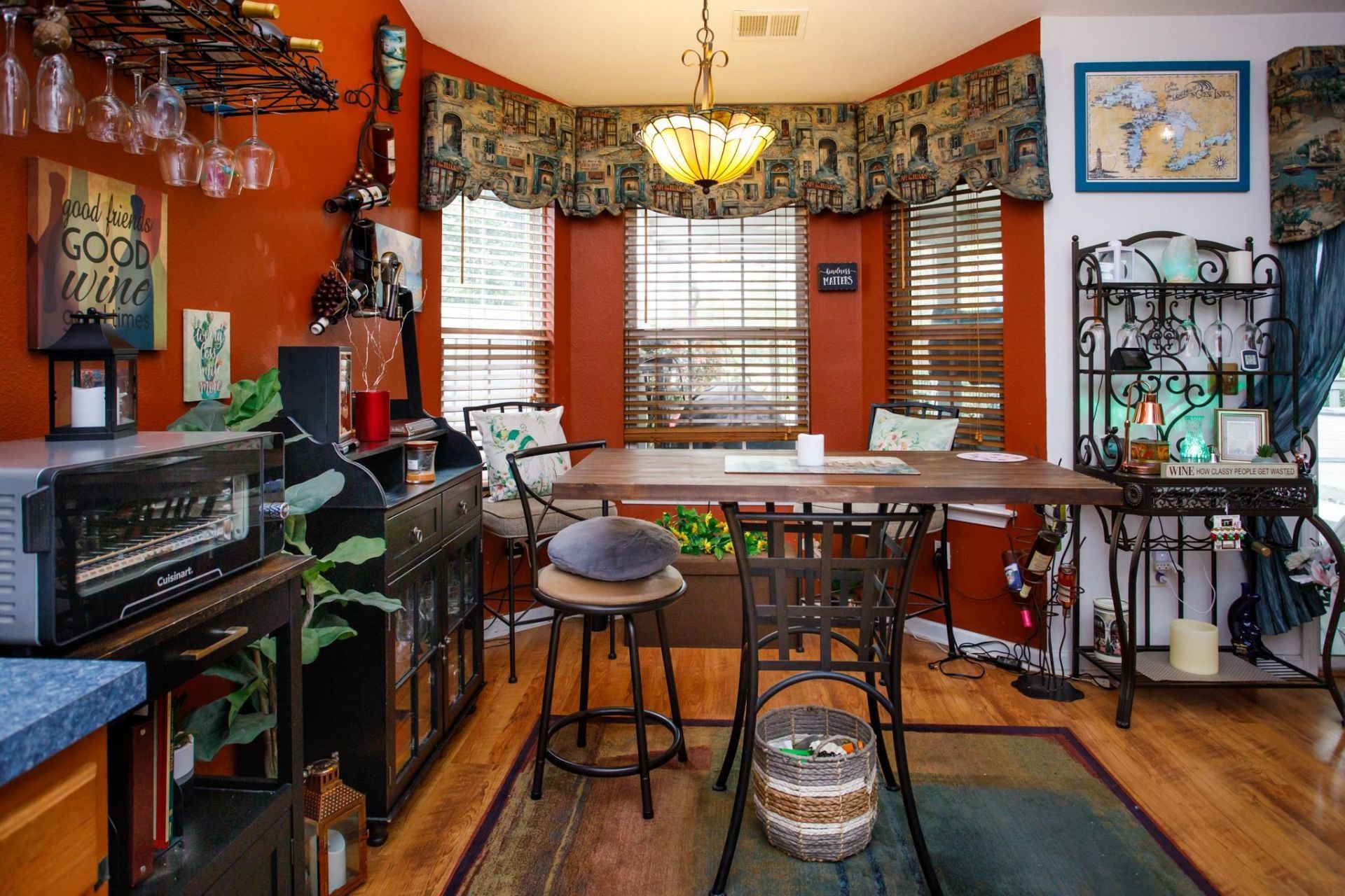 208 Mckendree Ln.  Photo 9