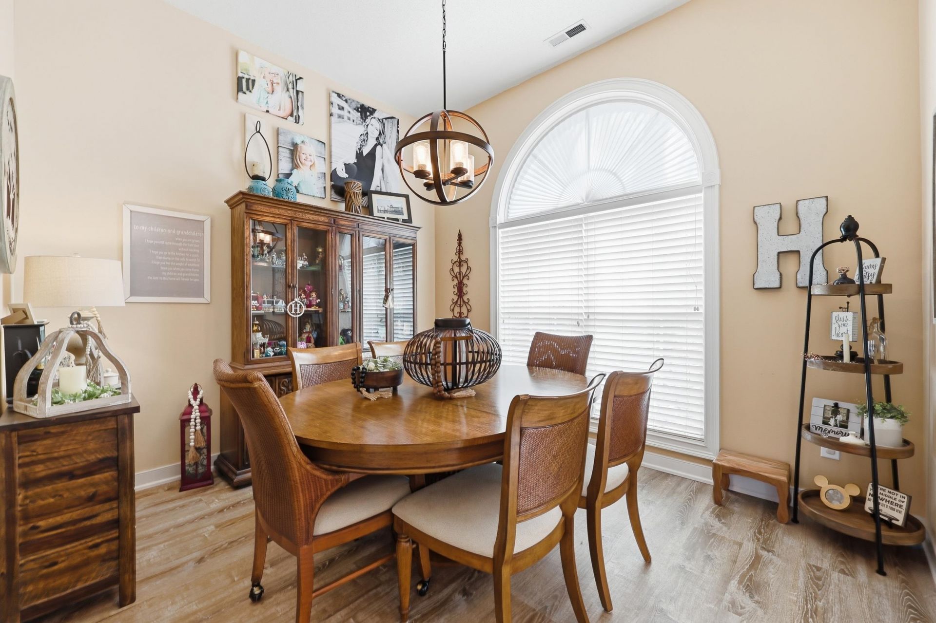 4447 River Rd. Photo 13