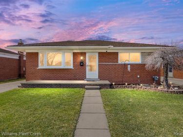 25355 Koontz Street, Roseville, MI 48066