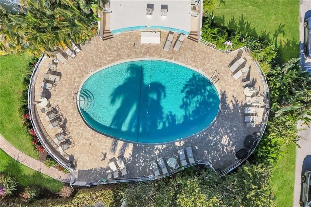5 Bluebill Ave, Unit 410, Naples, FL 34108 Photo